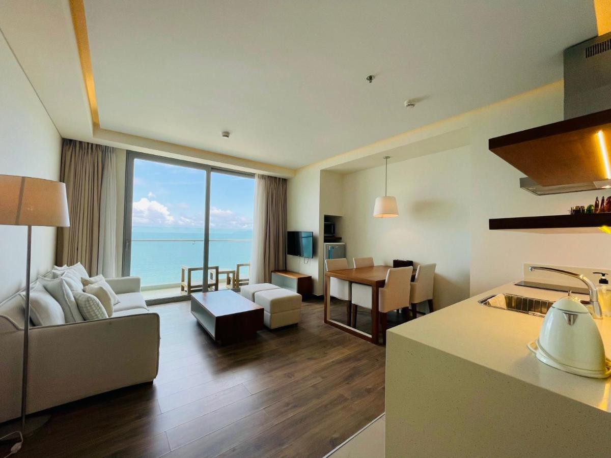 Stunning Apartments Across My Khe Beach ! Rooftop Pool & Gym 다낭 외부 사진