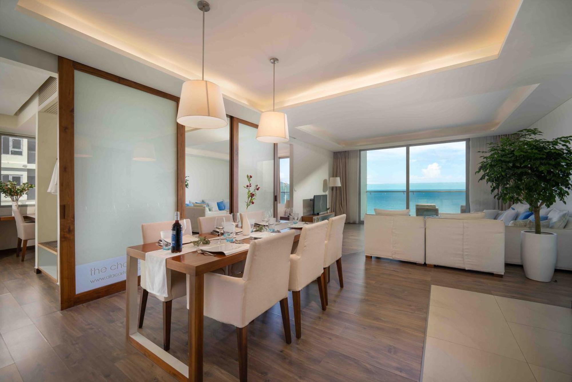 Stunning Apartments Across My Khe Beach ! Rooftop Pool & Gym 다낭 외부 사진